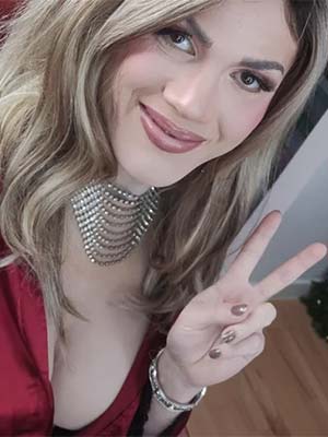 Trans-genre de La Rochelle prête pour sortir