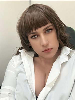 Transbienne convertie cherche un homme, Villemomble