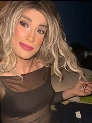 Enfin, je réalise que je fais une belle femme-trans, Versailles 78